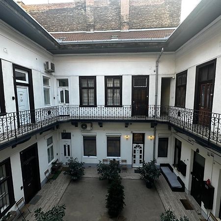 Goldcentral Apartment Budapest Extérieur photo